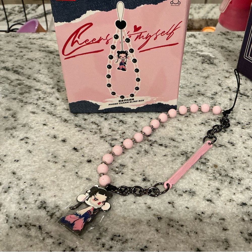 ❗️RARE❗️Pop mart skull panda “cheers to myself" phone/bag charm-confirmed